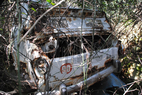 Een verlaten Fiat 850