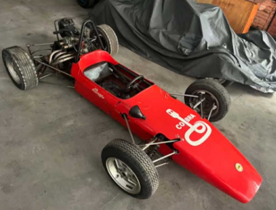 Cobra Formula 850